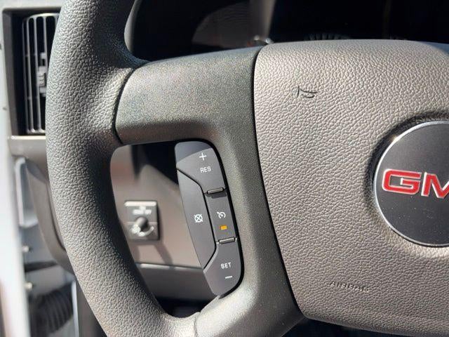 2025 GMC Savana Cargo Base