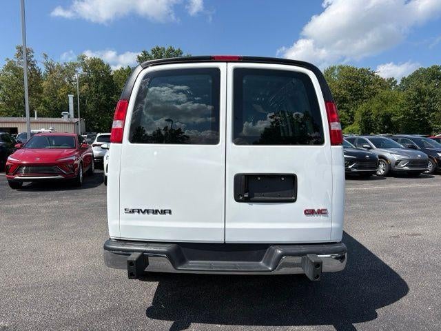 2025 GMC Savana Cargo Base