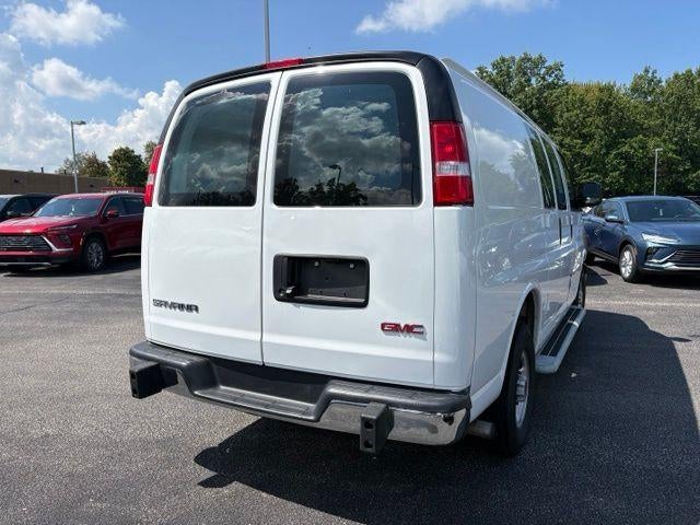 2025 GMC Savana Cargo Base