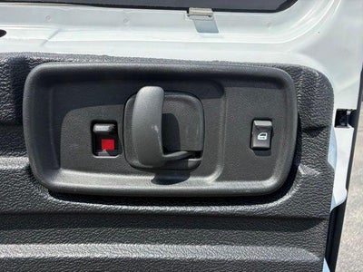 2025 GMC Savana Cargo Base