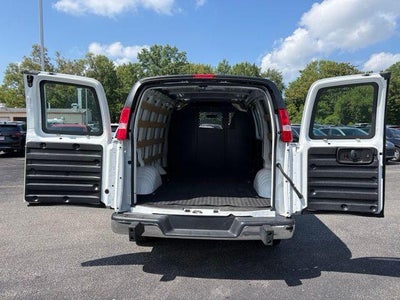 2025 GMC Savana Cargo Base