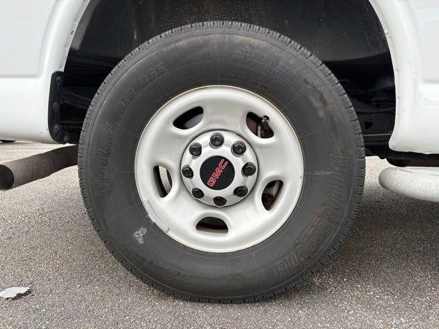 2024 GMC Savana Cargo 2500 Base