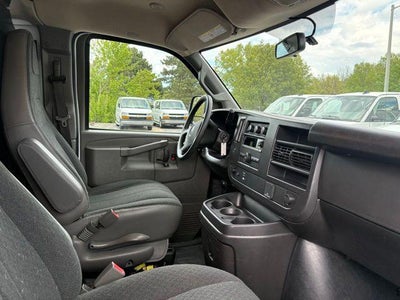 2024 GMC Savana Cargo 2500 Base
