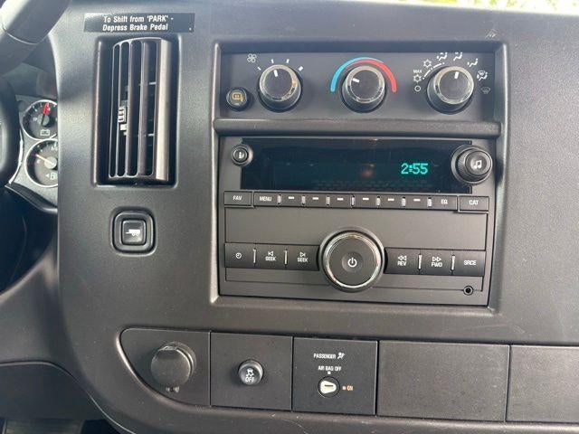 2024 GMC Savana Cargo 2500 Base