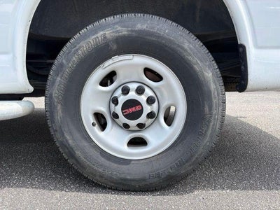 2024 GMC Savana Cargo 2500 Base
