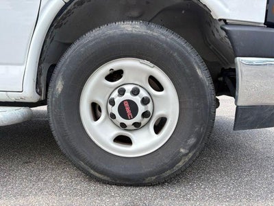 2024 GMC Savana Cargo 2500 Base