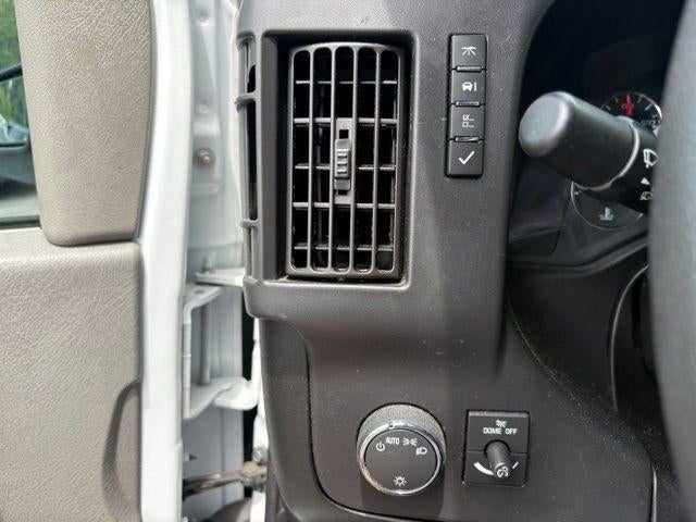 2024 GMC Savana Cargo 2500 Base