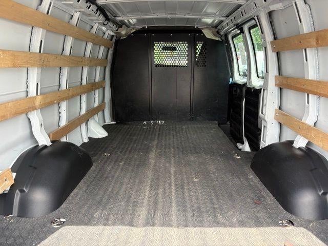2024 GMC Savana Cargo 2500 Base