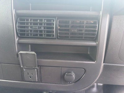 2025 GMC Savana Cargo Base