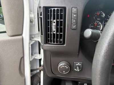 2025 GMC Savana Cargo Base