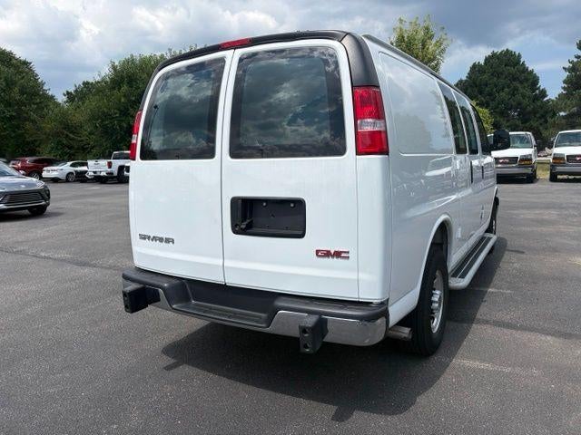 2025 GMC Savana Cargo Base