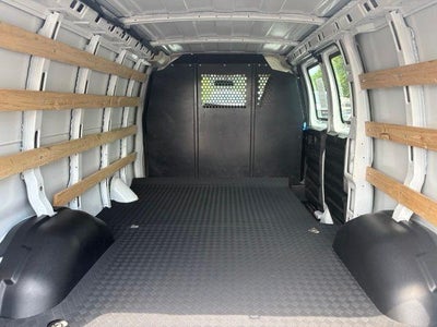 2025 GMC Savana Cargo Base