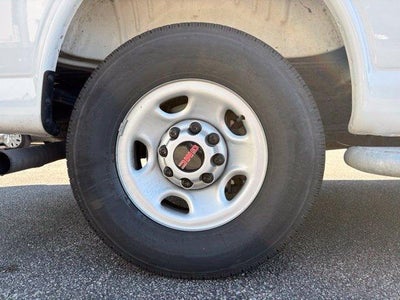 2025 GMC Savana Cargo Base