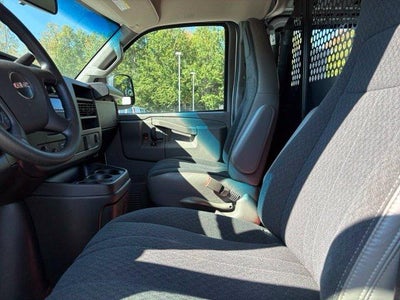 2025 GMC Savana Cargo Base