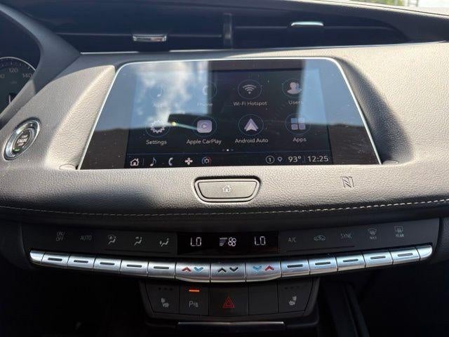 2021 Cadillac XT4 FWD Premium Luxury