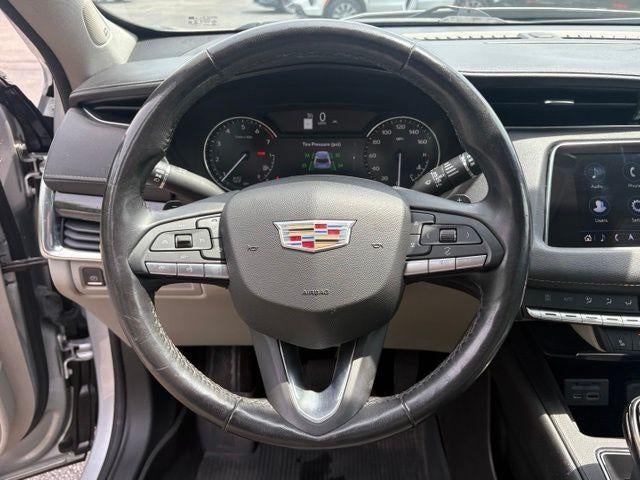 2021 Cadillac XT4 FWD Premium Luxury