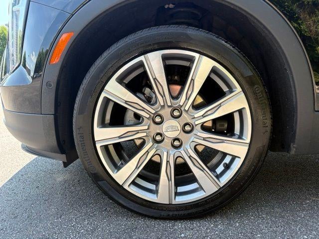 2023 Cadillac XT4 AWD Premium Luxury