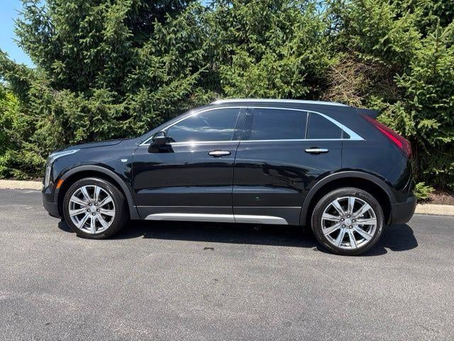 2023 Cadillac XT4 AWD Premium Luxury