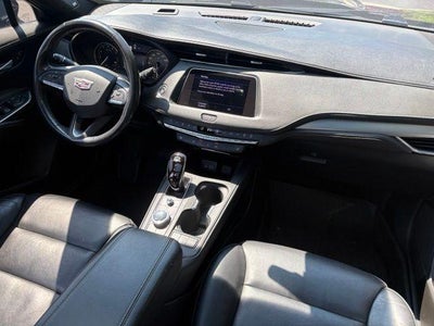 2023 Cadillac XT4 AWD Premium Luxury