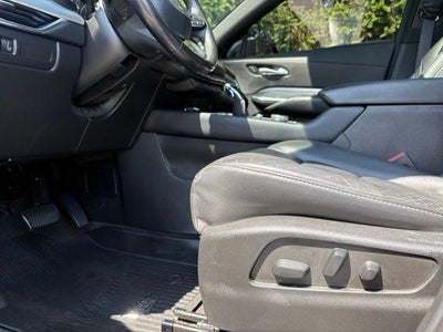 2023 Cadillac XT4 AWD Premium Luxury