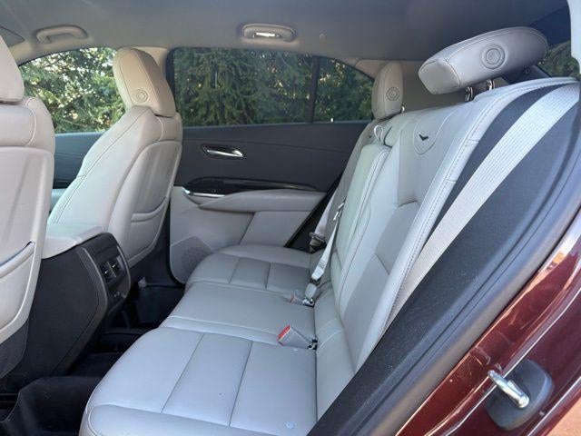 2023 Cadillac XT4 AWD Premium Luxury