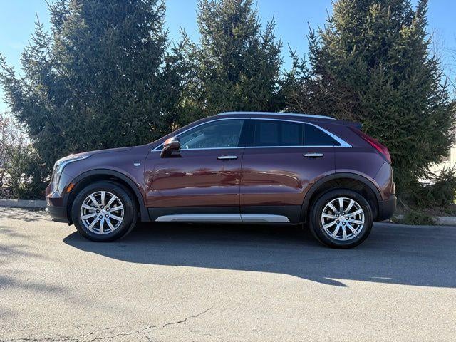 2023 Cadillac XT4 AWD Premium Luxury