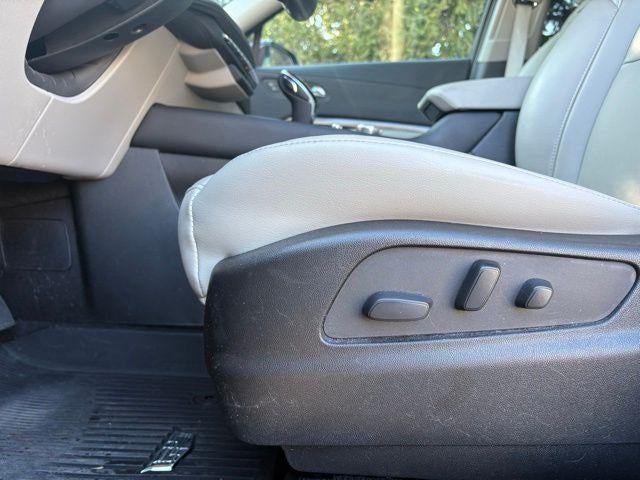 2023 Cadillac XT4 AWD Premium Luxury