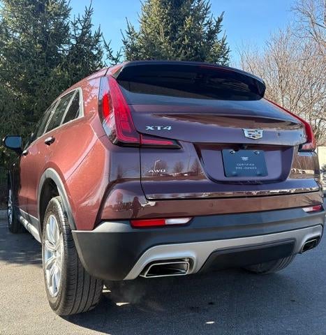 2023 Cadillac XT4 AWD Premium Luxury
