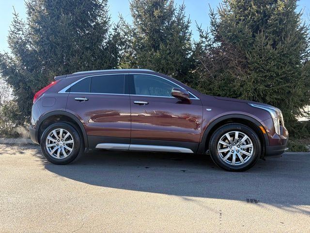 2023 Cadillac XT4 AWD Premium Luxury