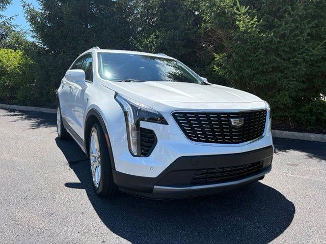 2023 Cadillac XT4 AWD Premium Luxury