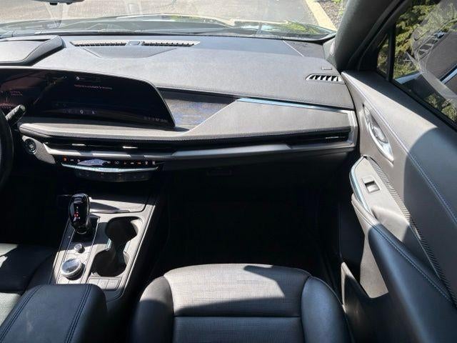 2024 Cadillac XT4 AWD Sport