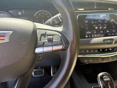 2023 Cadillac XT4 AWD Sport