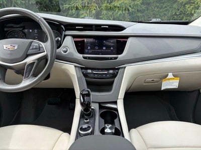 2023 Cadillac XT5 AWD Premium Luxury