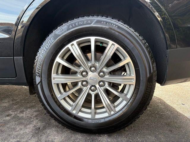 2018 Cadillac XT5 Luxury AWD