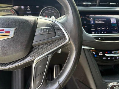2023 Cadillac XT5 AWD Sport
