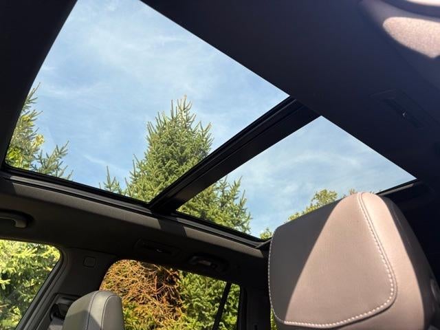 2025 Cadillac XT6 AWD Sport