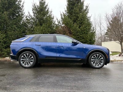 2024 Cadillac LYRIQ Sport