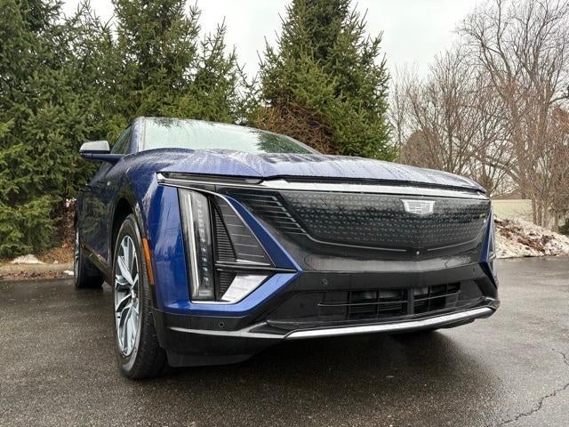 2024 Cadillac LYRIQ Sport