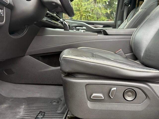 2022 Cadillac Escalade Sport