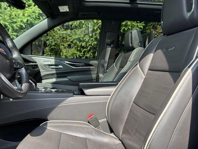 2024 Cadillac Escalade 4WD Sport