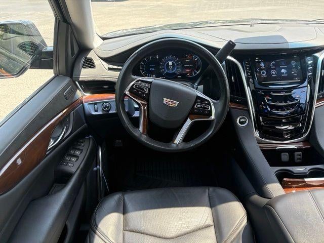 2019 Cadillac Escalade ESV Luxury