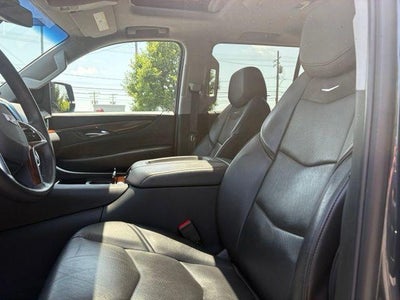 2019 Cadillac Escalade ESV Luxury