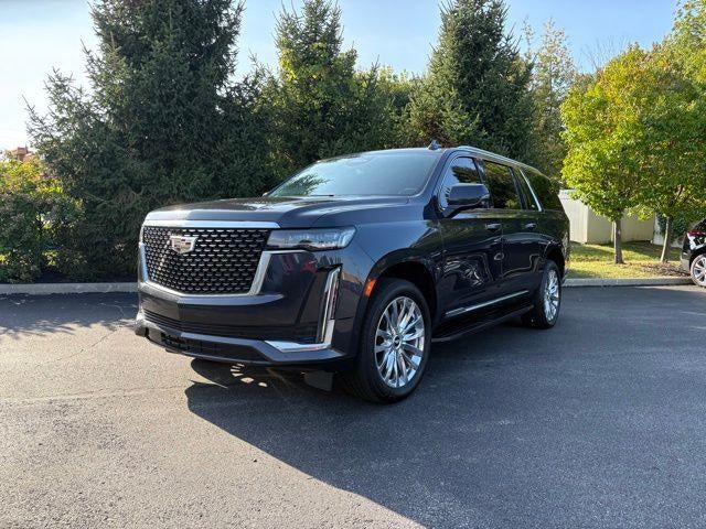2022 Cadillac Escalade ESV Premium Luxury