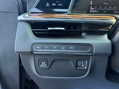 2022 Cadillac Escalade ESV Premium Luxury