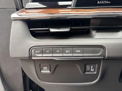 2023 Cadillac Escalade ESV 4WD Premium Luxury
