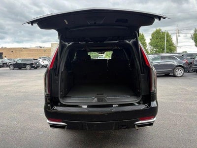 2023 Cadillac Escalade ESV 4WD Premium Luxury