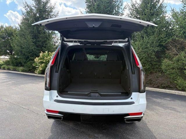 2023 Cadillac Escalade ESV 4WD Premium Luxury