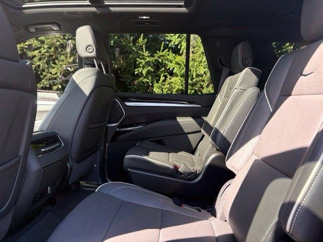 2026 Cadillac Escalade 4WD Luxury