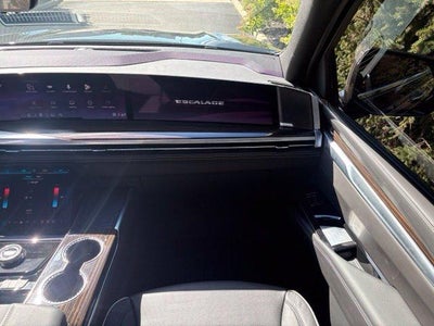 2026 Cadillac Escalade 4WD Luxury