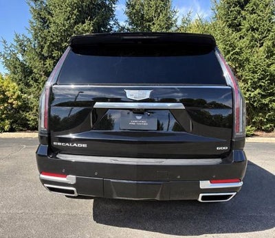 2026 Cadillac Escalade 4WD Luxury
